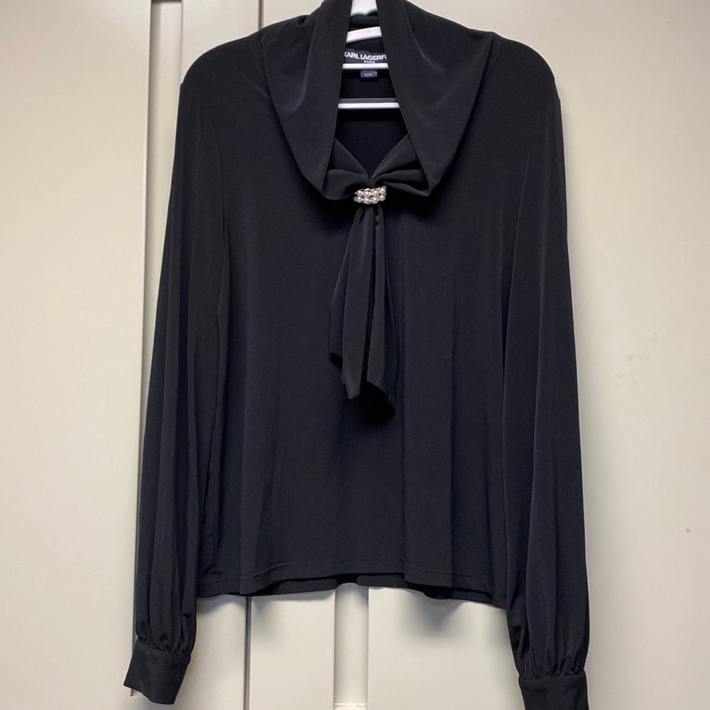 Karl Lagerfeld Black L/S Blouse W/Pearl Accent and Pearl Buttons at Cuff, M.